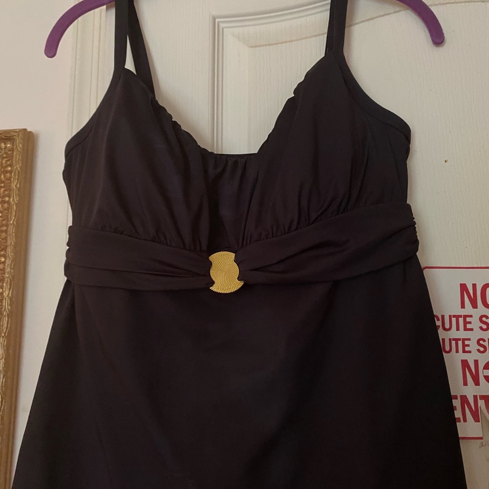 Tankini top. Size 9/10 to 11/12